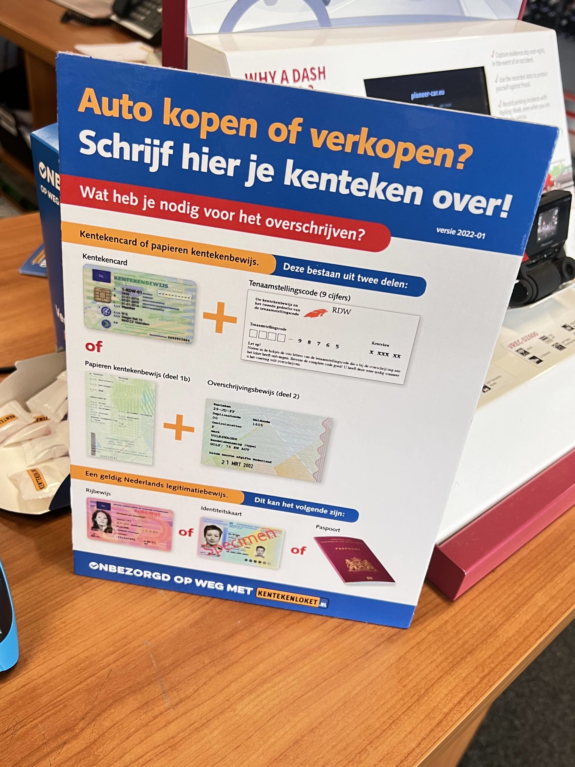 Auto overschrijven