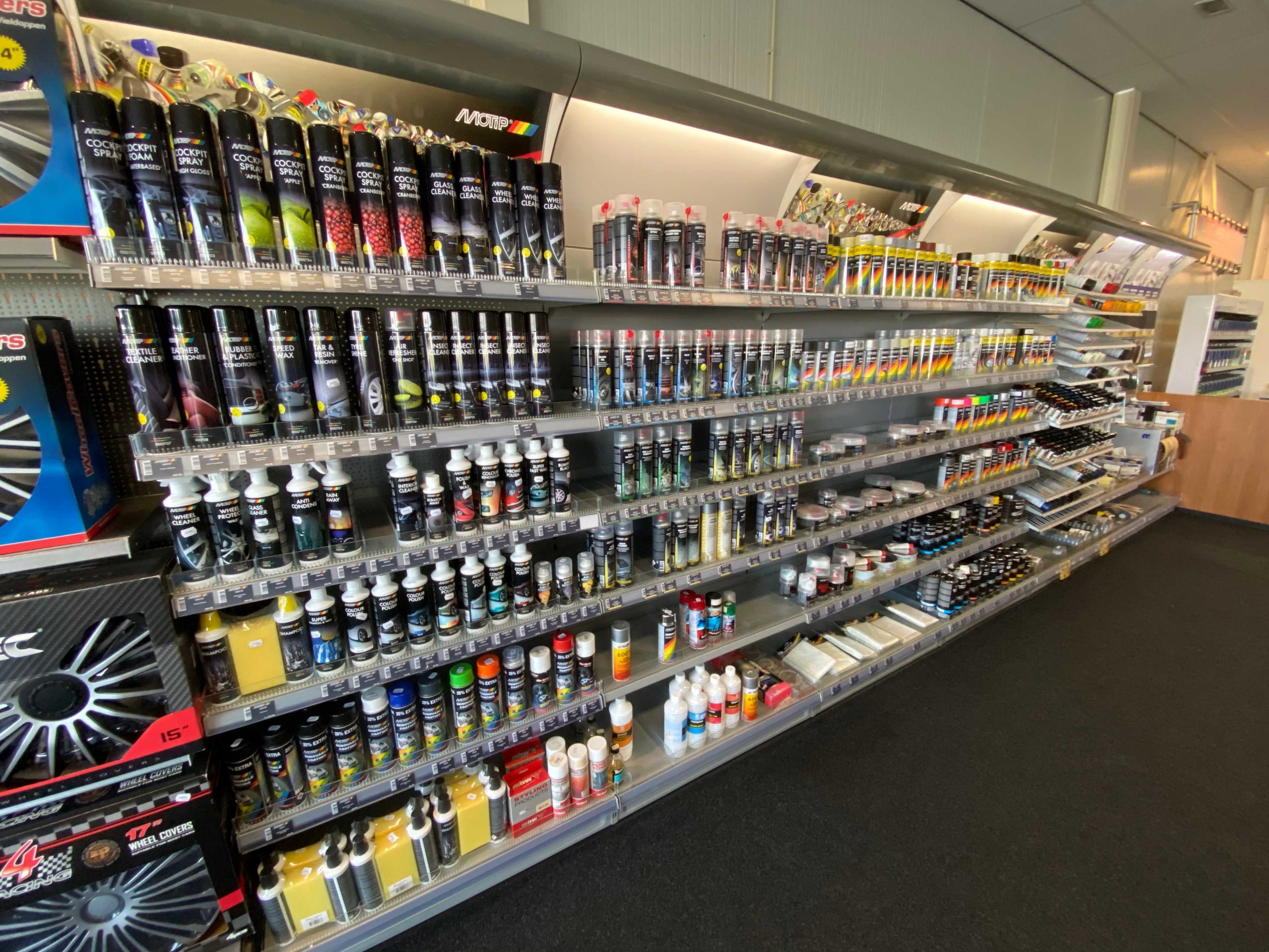 spray cans Motip